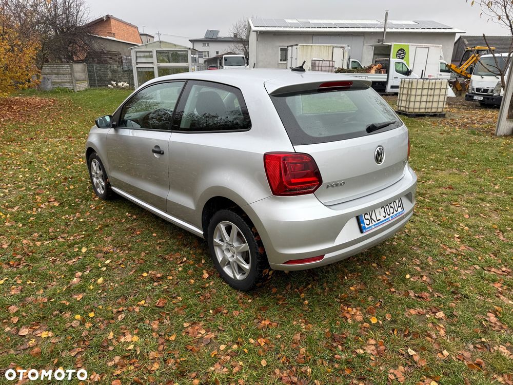 Volkswagen Polo 1.4 TDI (Blue Motion Technology) Comfortline - 4