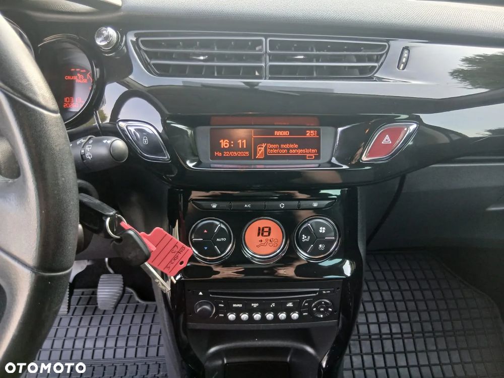 Citroën C3 1.4 Exclusive - 28