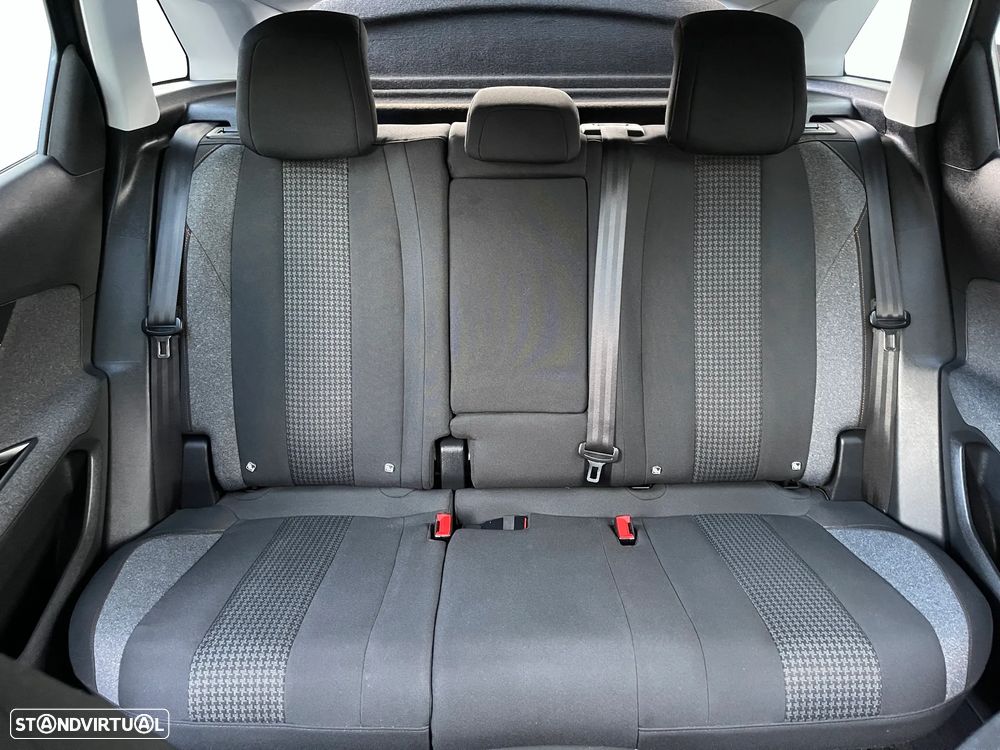 Peugeot 3008 1.5 BlueHDi Active - 7
