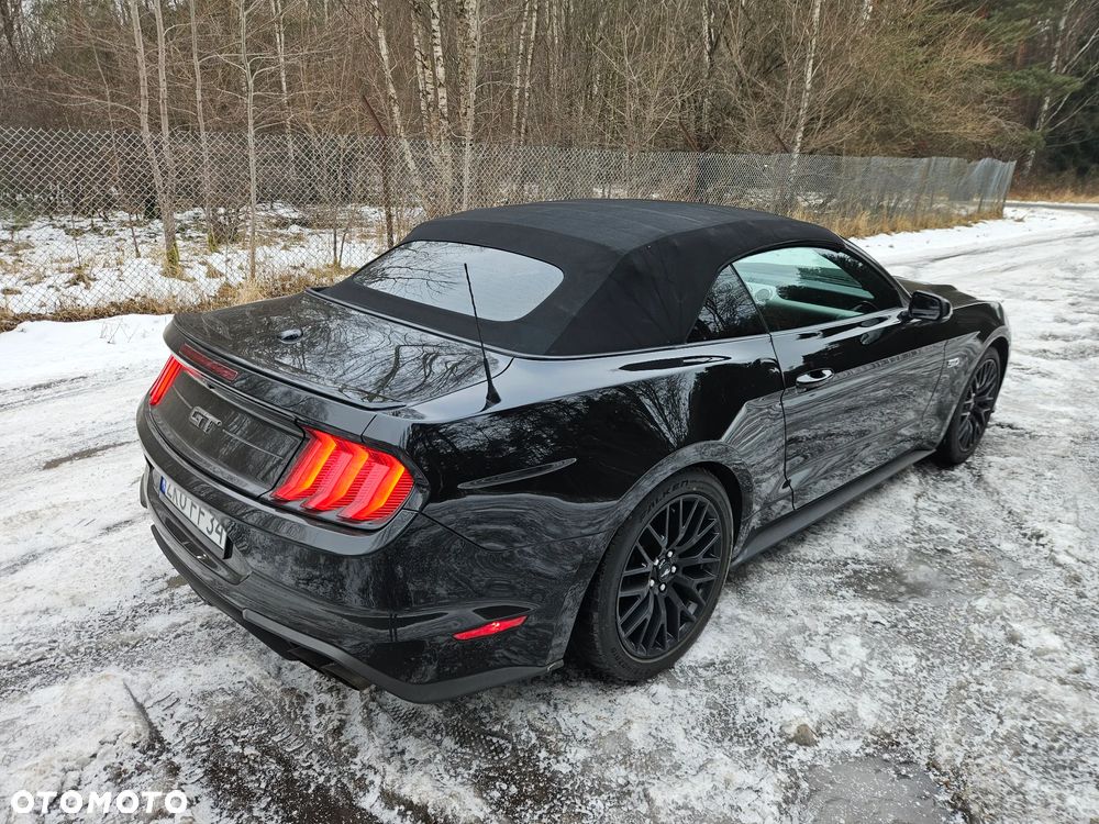 Ford Mustang - 26