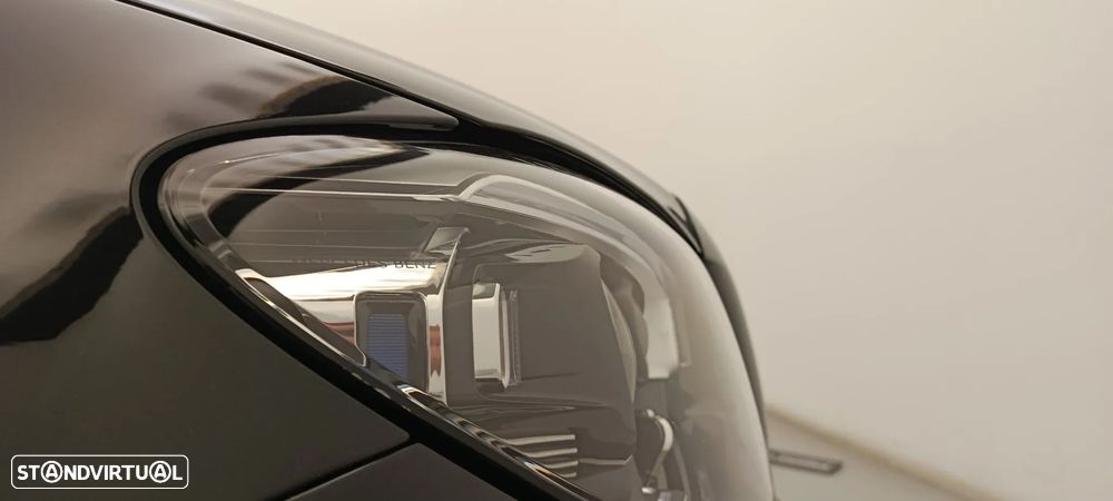 Mercedes-Benz E 220 d Aut. - 32