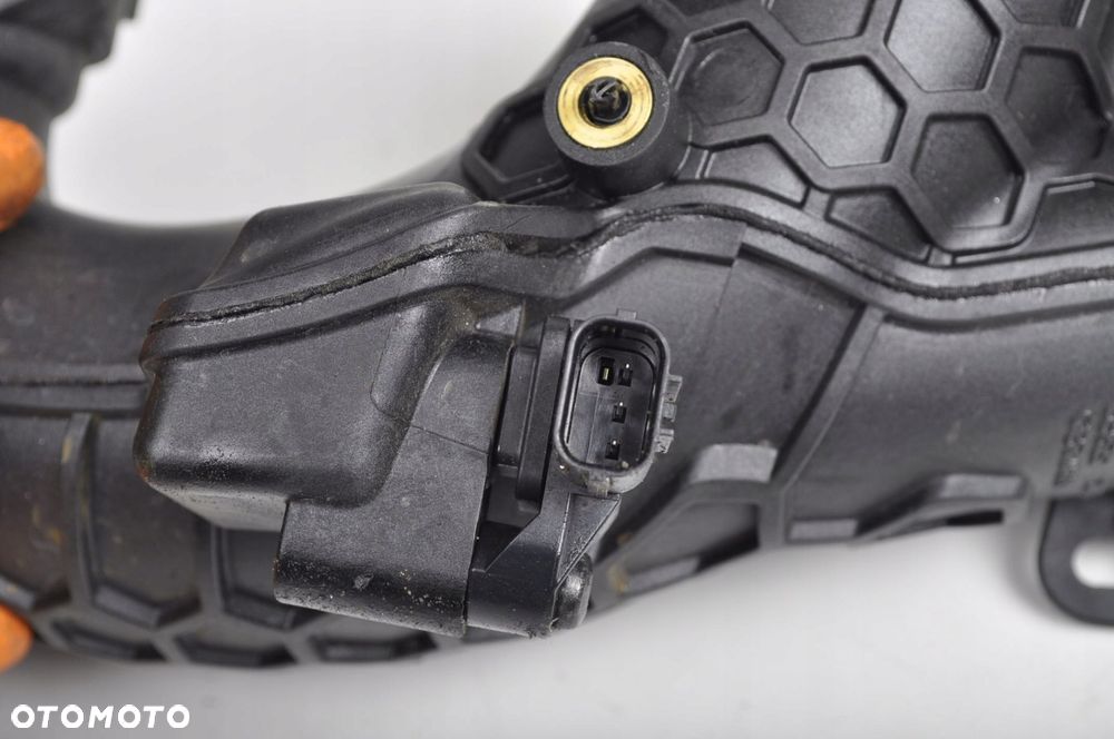 VOLVO XC60 II T6 T8 RECHARGE PLUG IN HYBRID RURA DOLOT POWIETRZA 32222128 - 4