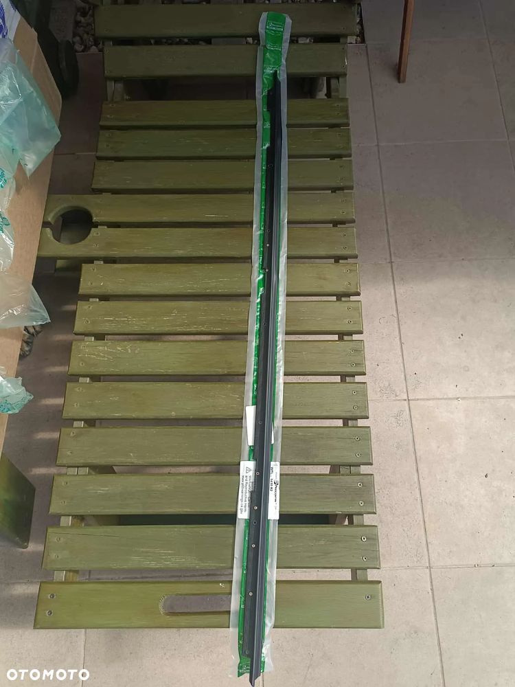 LISTWY ZGARNIAJACE LISTWA ZGARNIAJACA DRZWI PRZEDNICH PRZOD PRZEDNICH LEWA PRAWA LEWYCH PRAWYCH SZYBY LEWEJ PRAWEJ USZCZELKA zewnetrzna kierowcy CHEVROLET CAMARO PONTIAC FIREBIRD 3g 1982-1992 - 2