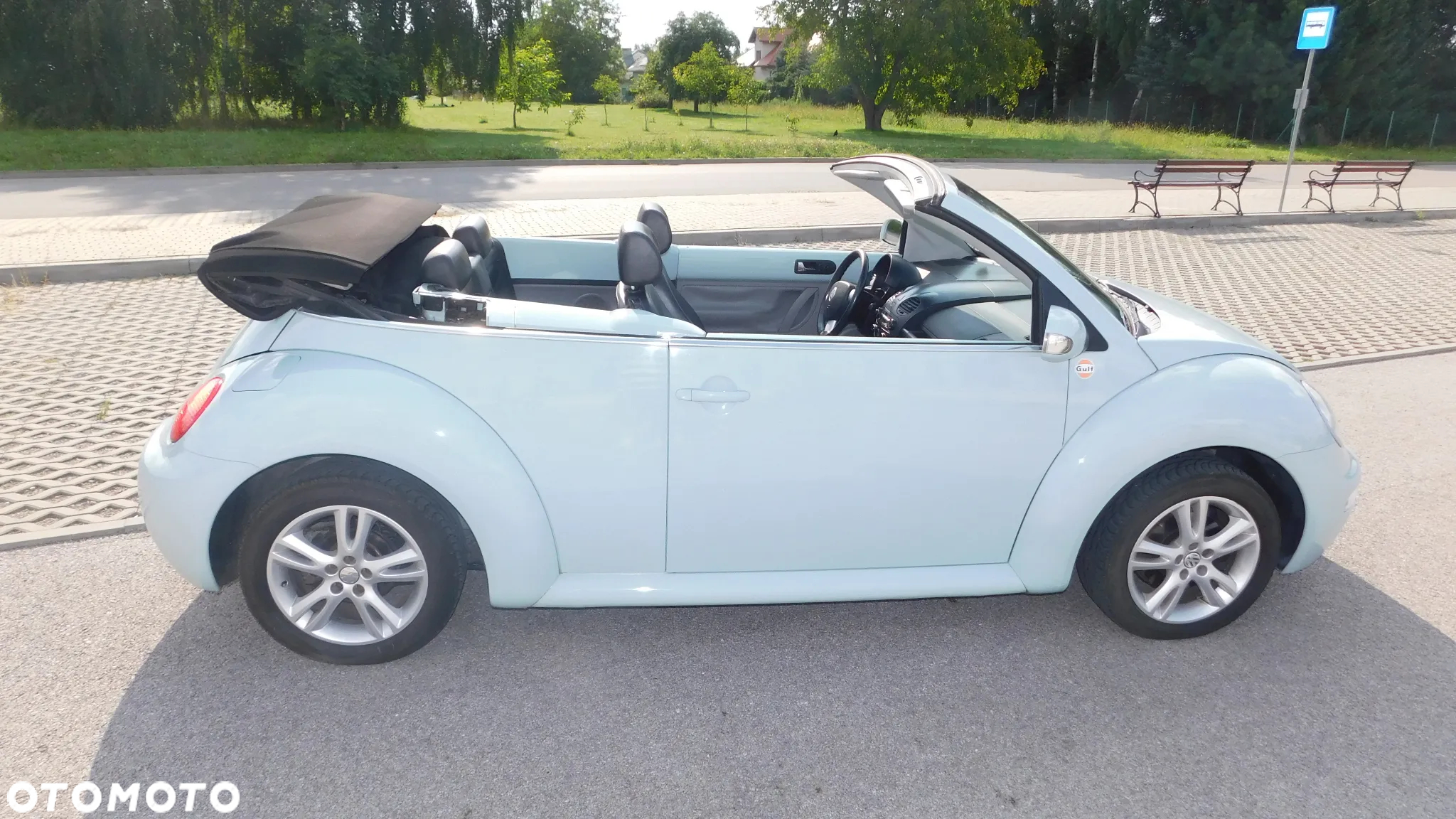Volkswagen New Beetle Cabriolet 2.0 - 16