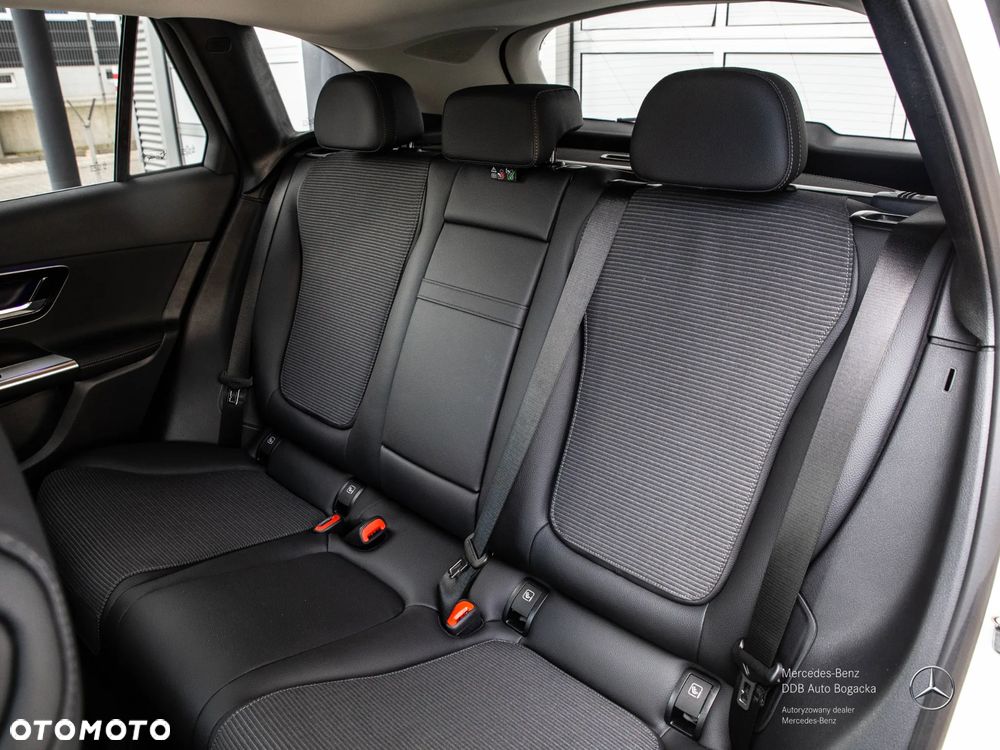 Mercedes-Benz GLC 300 de PHEV 4-Matic AMG Line - 12