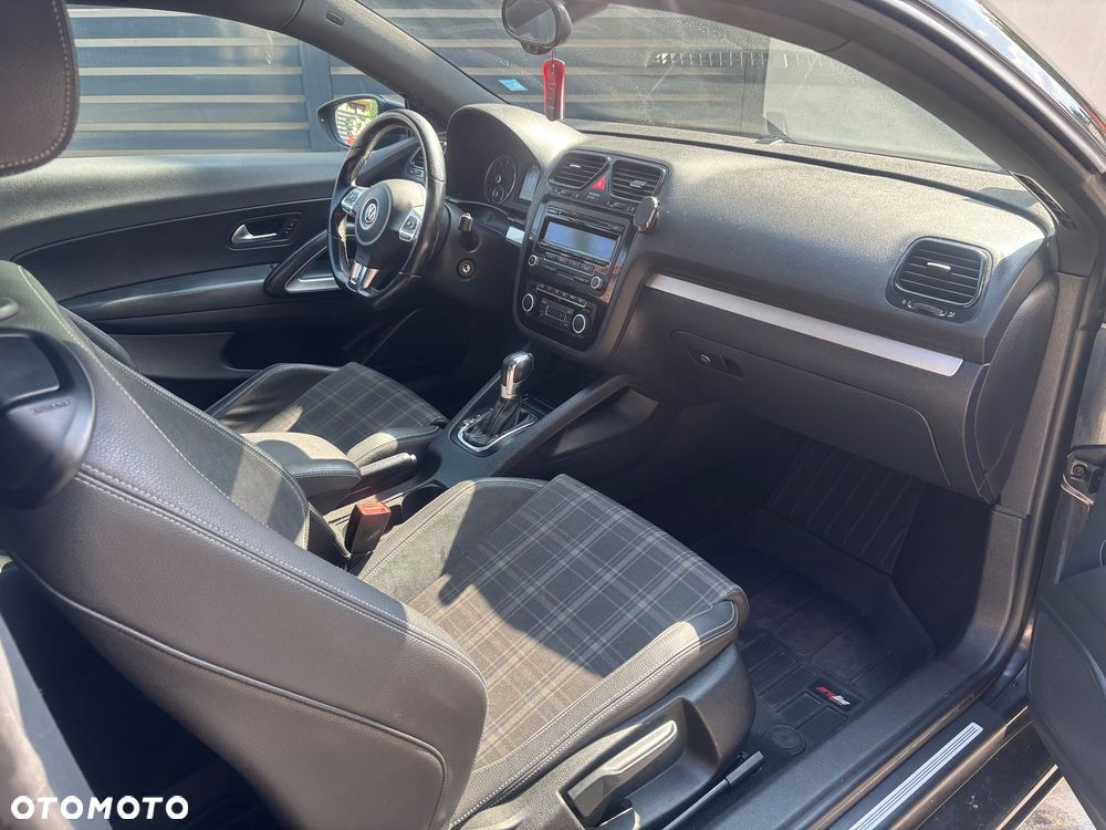 Volkswagen Scirocco 1.4 TSI DSG - 14