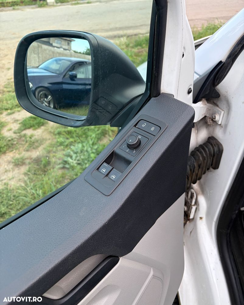 Volkswagen Transporter - 10