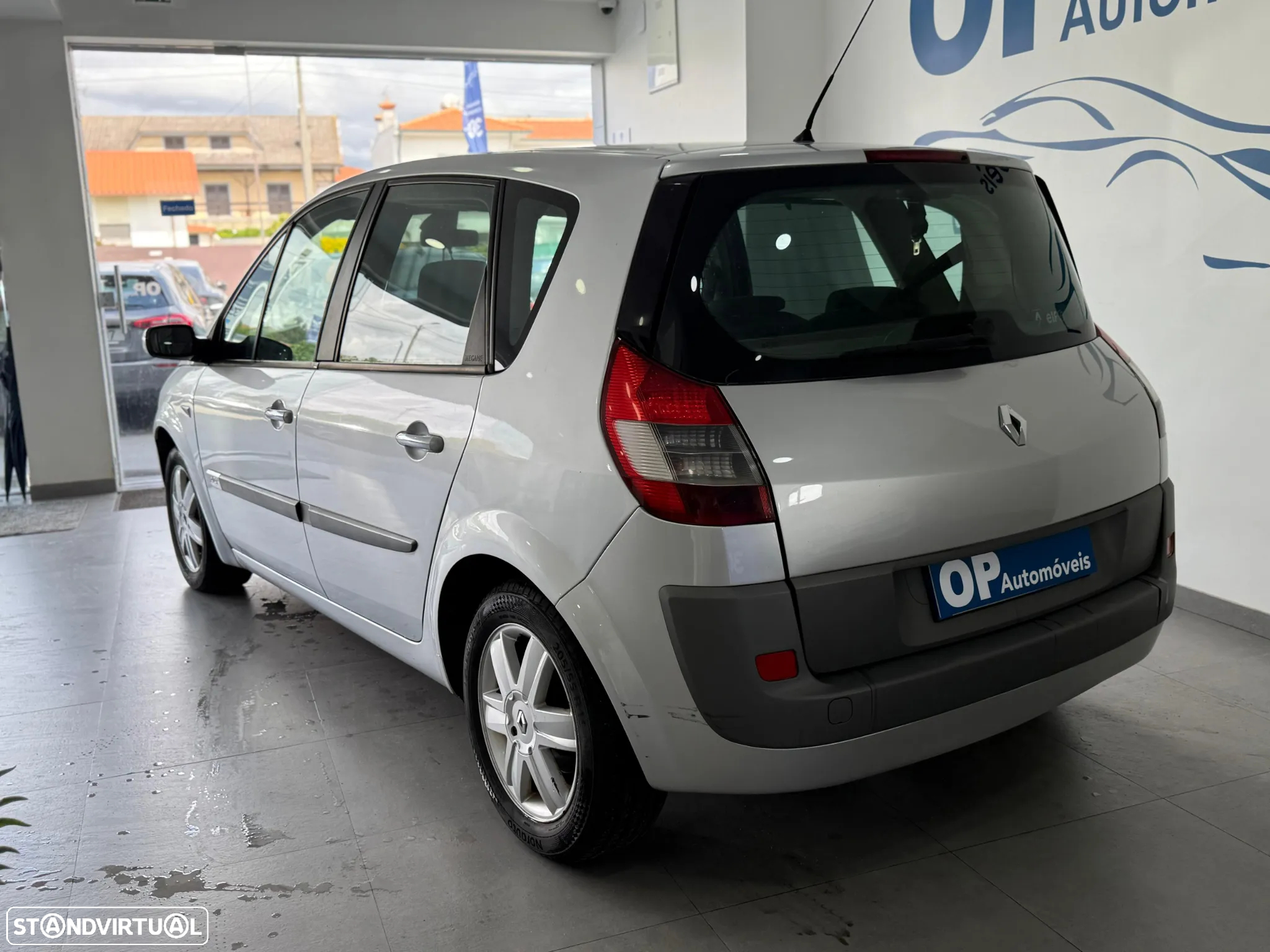 Renault Scénic 1.5 dCi Dynamique - 3