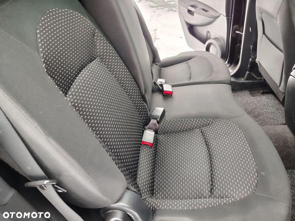 Nissan Qashqai+2 1.6 acenta - 21