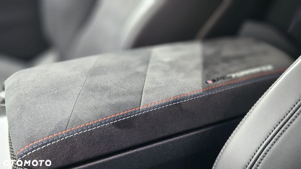 BMW M4 Competition M xDrive sport - 16