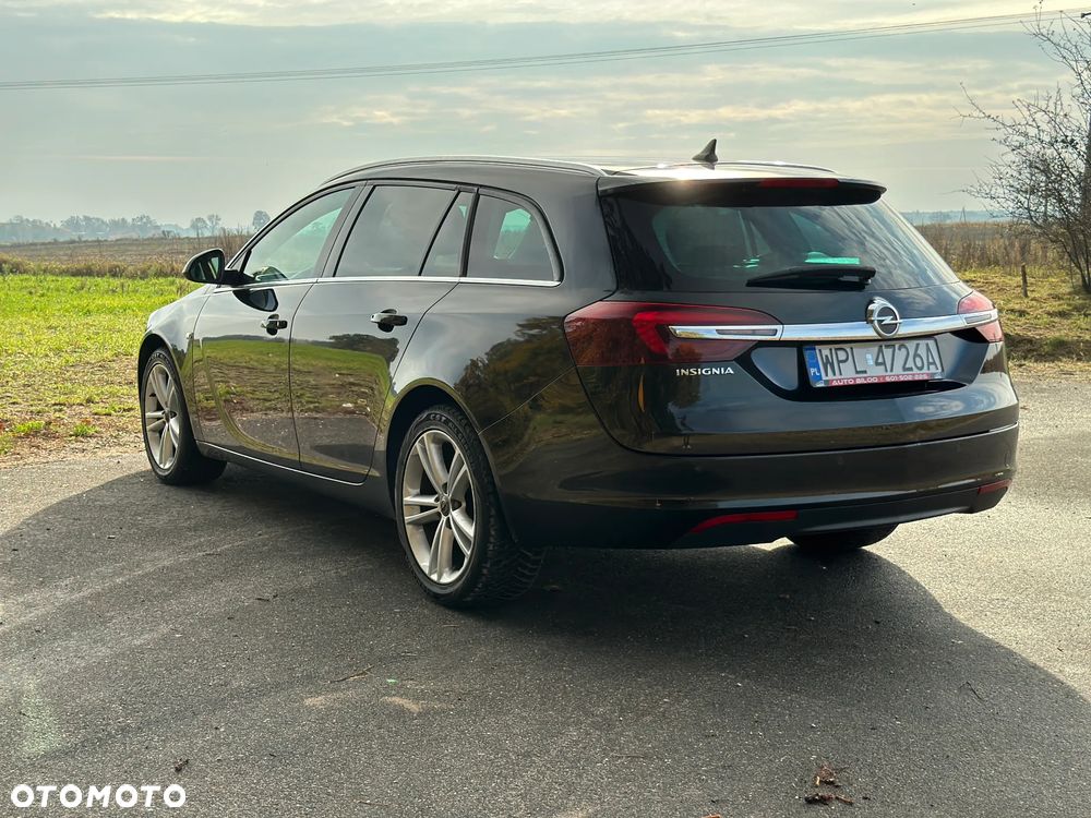 Opel Insignia 1.4 T Cosmo S&S - 10