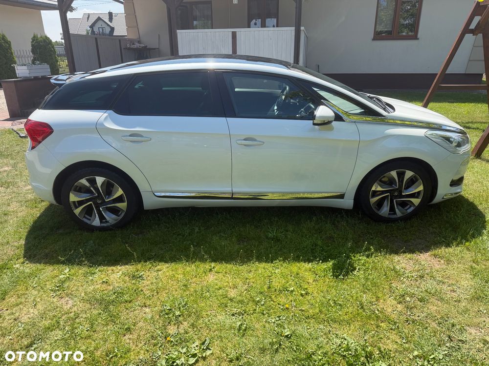 Citroën DS5 2.0 HDi SportChic - 4