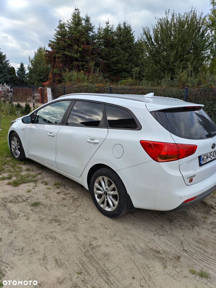 Kia Ceed Cee'd 1.6 CRDi M - 13