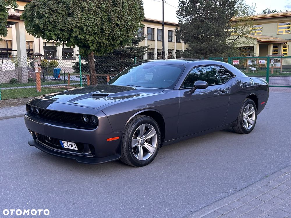 Dodge Challenger Automatik SXT Plus - 26