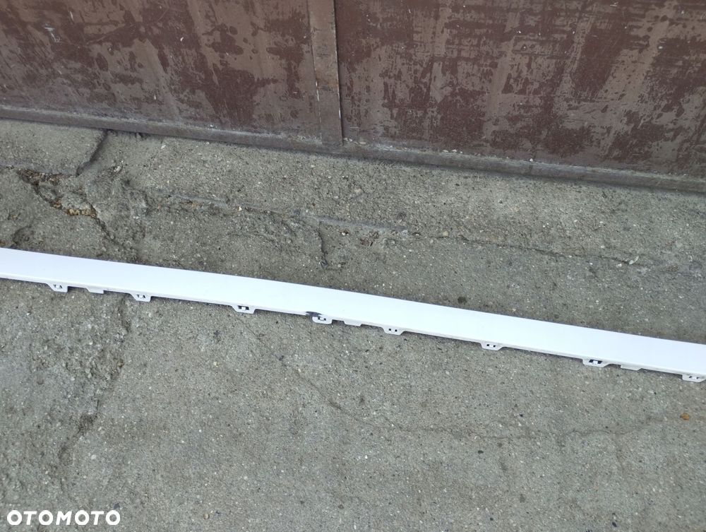 próg listwa nakładka prawa bmw 4 g26 m-pakiet 8737086 - 3