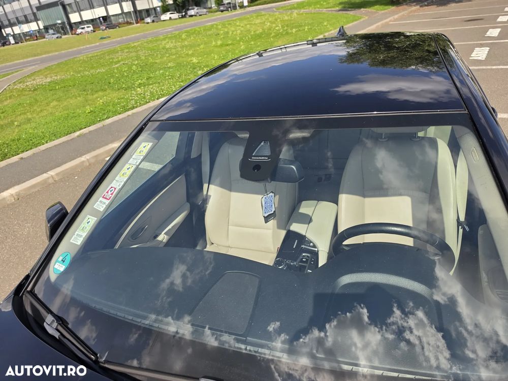 BMW Seria 5 520d xDrive AT - 10