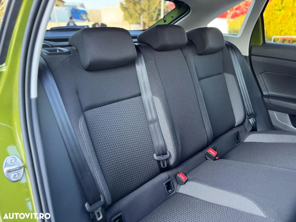 Volkswagen Taigo 1.0 TSI DSG Life - 10