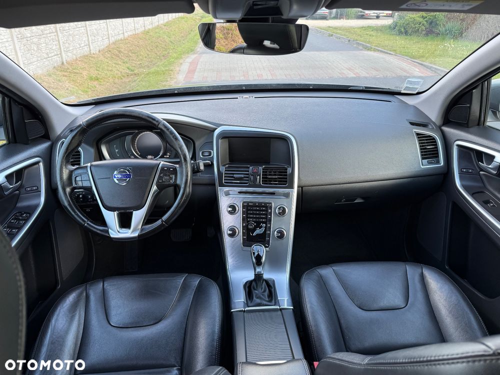 Volvo XC 60 - 18