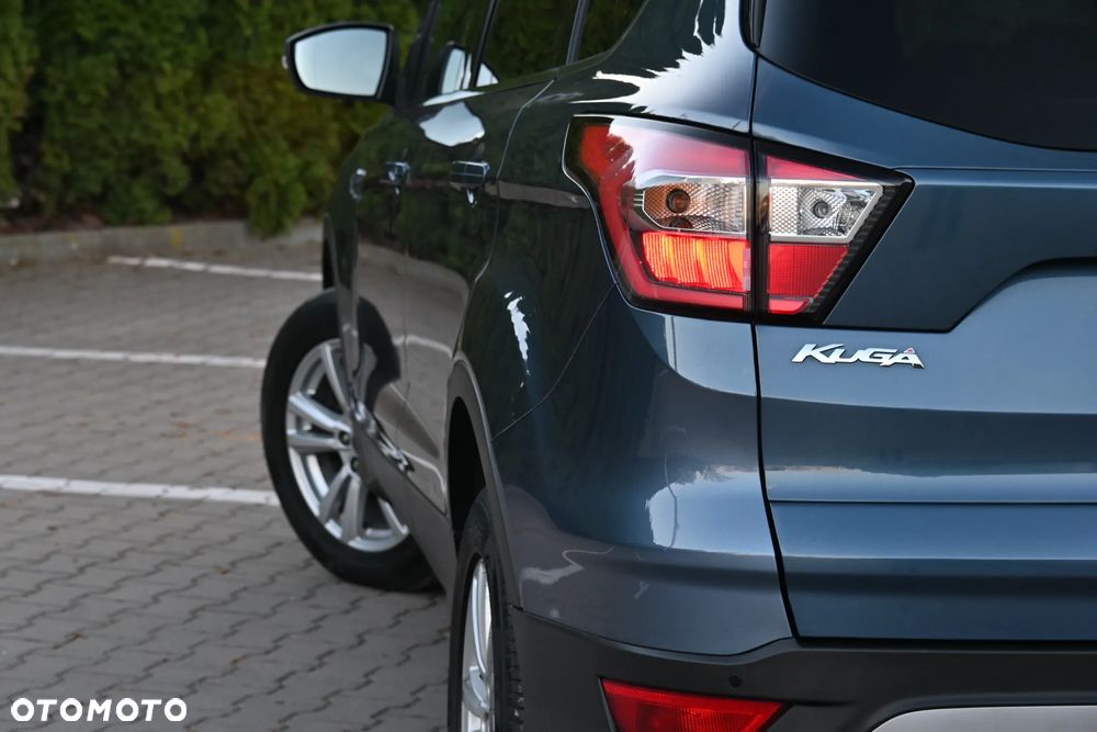 Ford Kuga 2.0 TDCi 4x2 Titanium - 18
