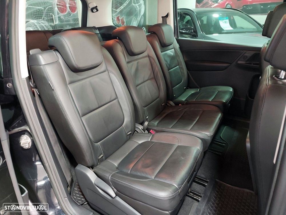 VW Sharan 2.0 TDI DSG (BlueMotion ) Highline - 20