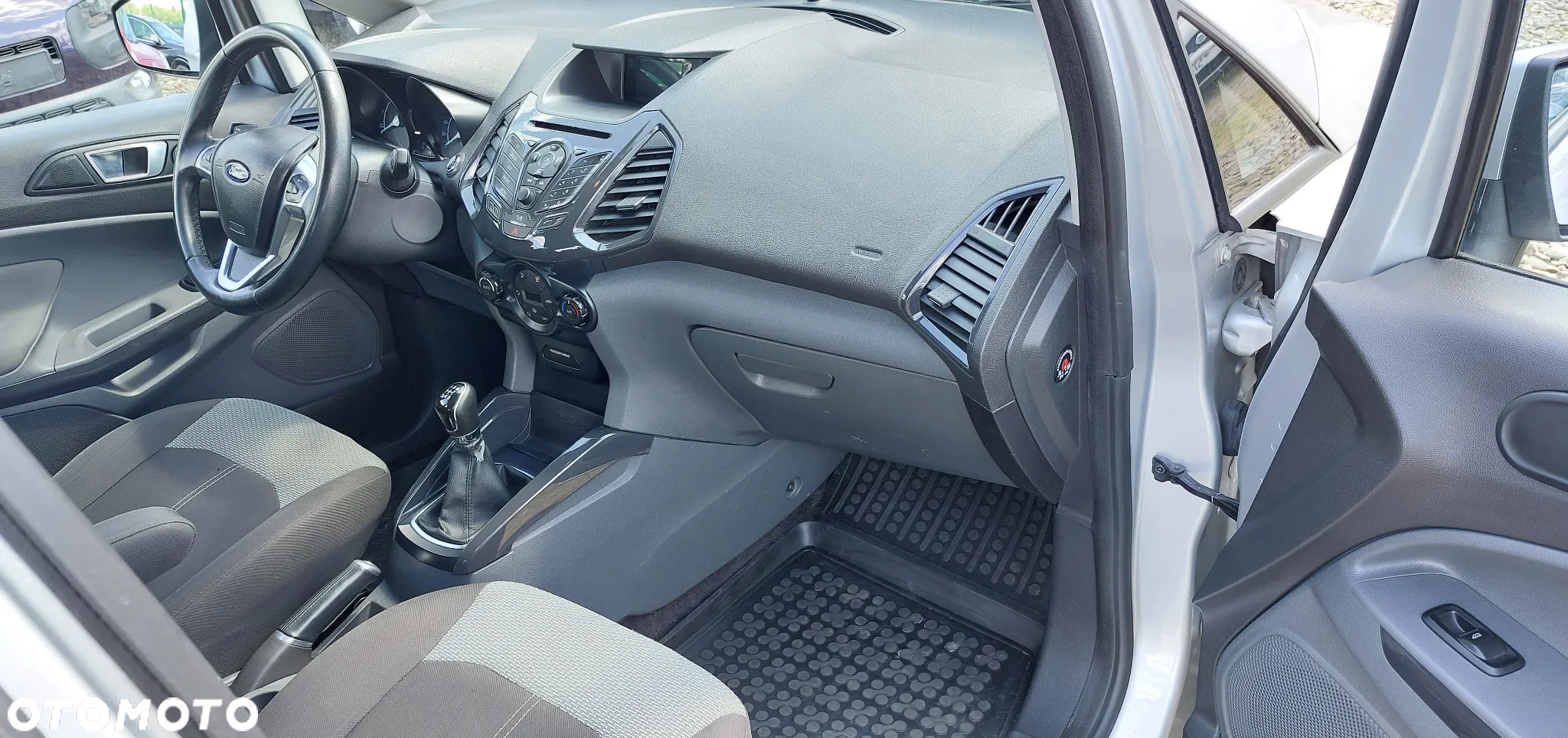 Ford EcoSport 1.5 TDCi - 10
