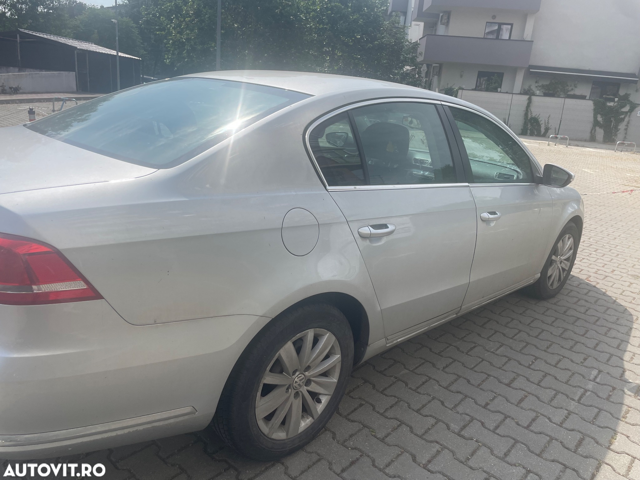Volkswagen Passat 2.0 TDI BlueMotion Tehnology Comfortline - 4