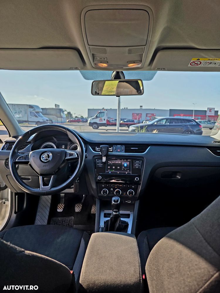 SKODA Octavia 2019 — imagine 7