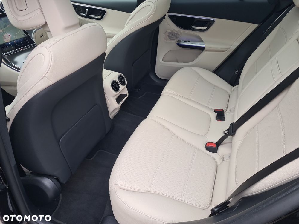 Mercedes-Benz GLC 220 d mHEV 4-Matic Avantgarde - 7