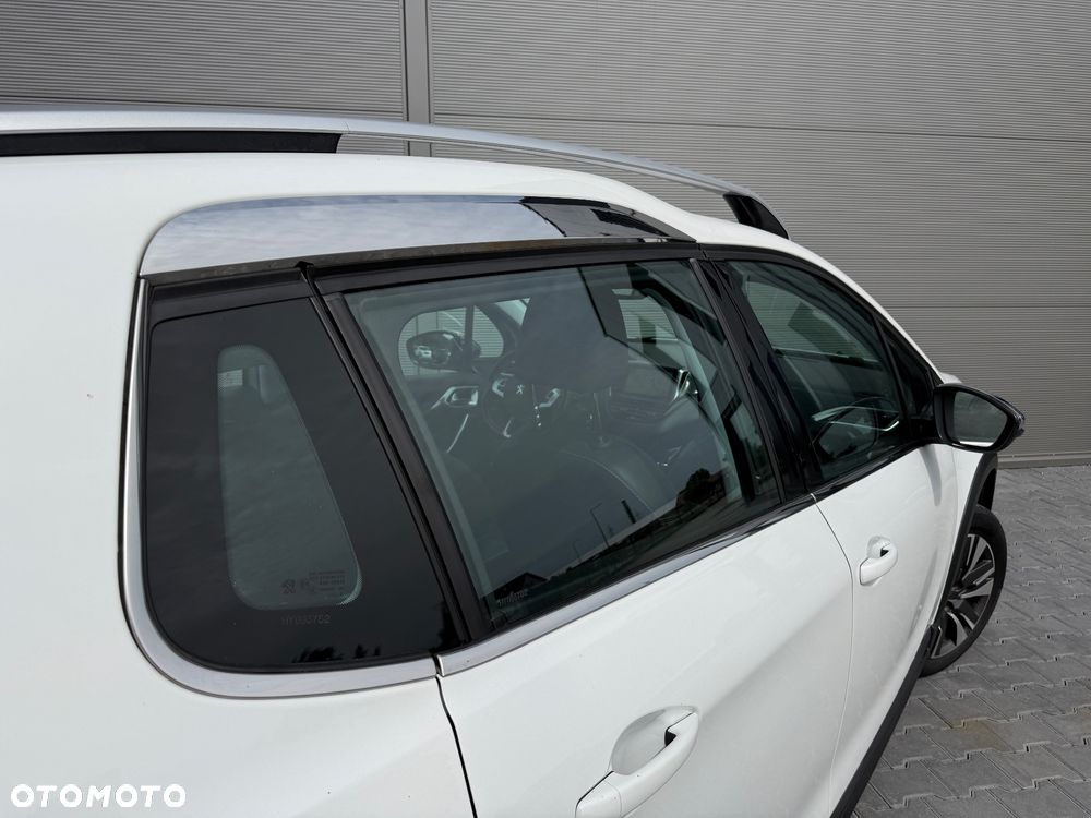 Peugeot 2008 PureTech 110 Stop&Start Allure - 12