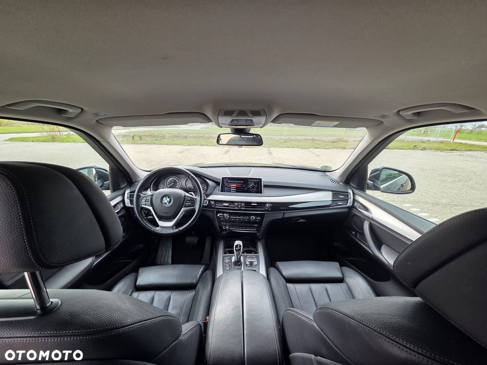 BMW X5 xDrive30d - 14