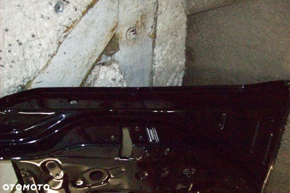 drzwi przednie prawe toyota corolla e-21 - 5