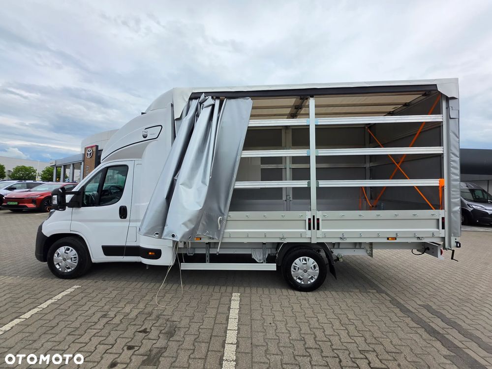 Toyota Proace Max - 8