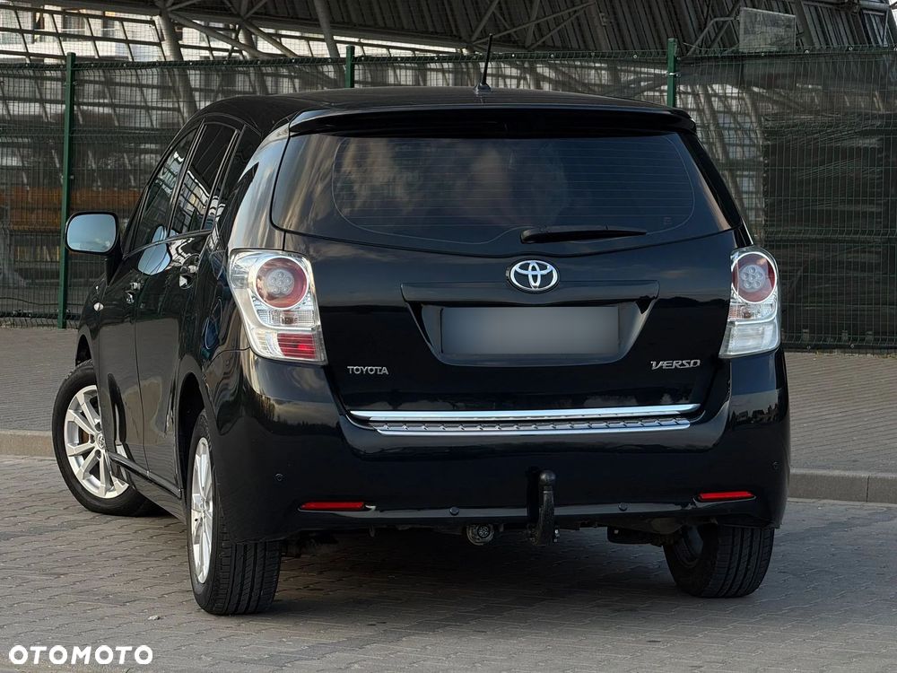 Toyota Verso 2.0 D-4D Premium - 10