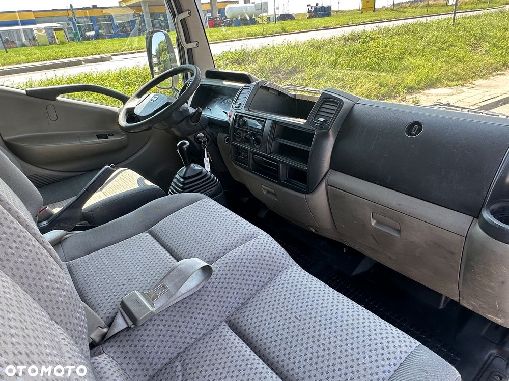 Nissan Cabstar - 12