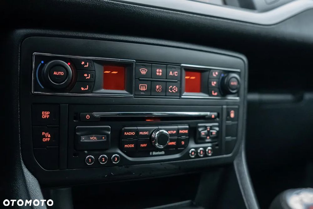 Citroën C5 Tourer HDi 140 FAP Confort - 14