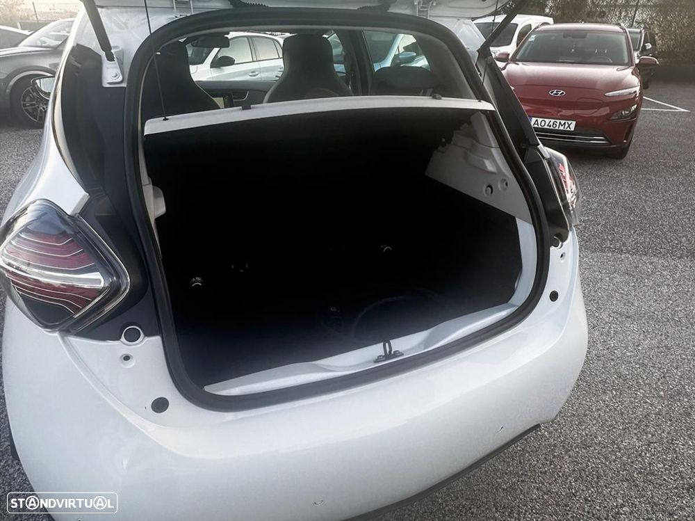 Renault Zoe (c/ Bateria) EV50 110hp Evolution - 13