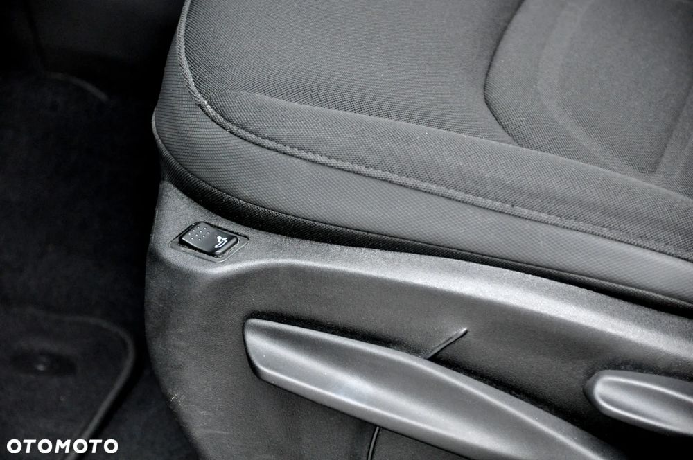 Jeep Renegade 1.4 MultiAir Night Eagle - 38