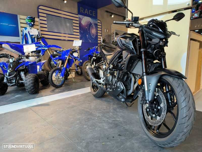 Yamaha MT-03 - 2