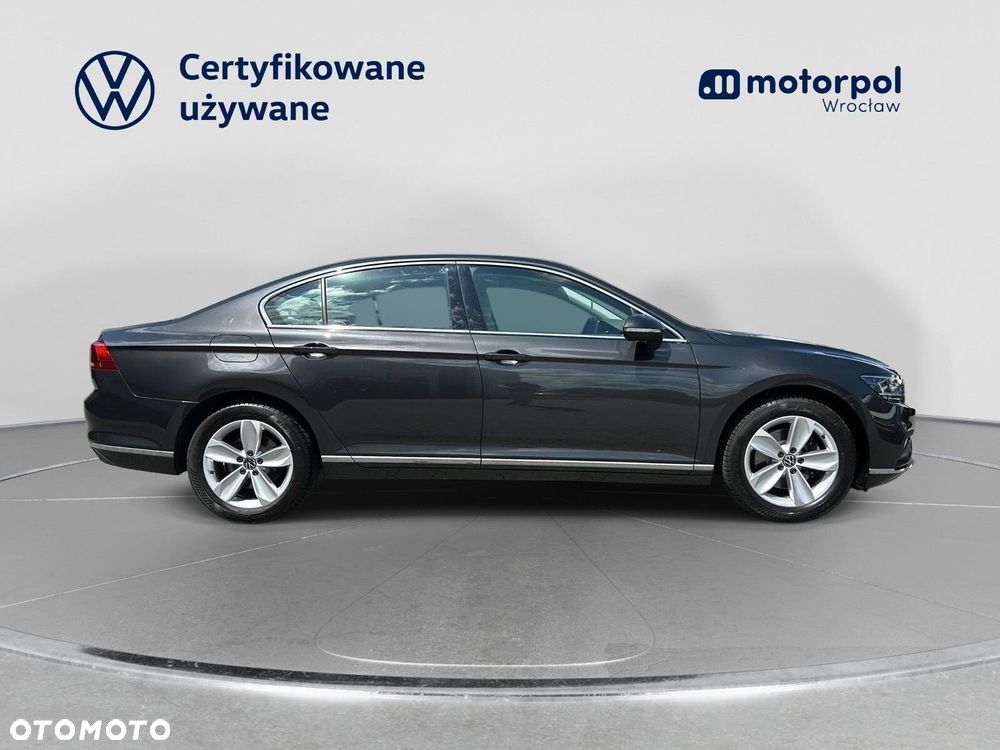 Volkswagen Passat 2.0 TDI EVO Elegance - 13