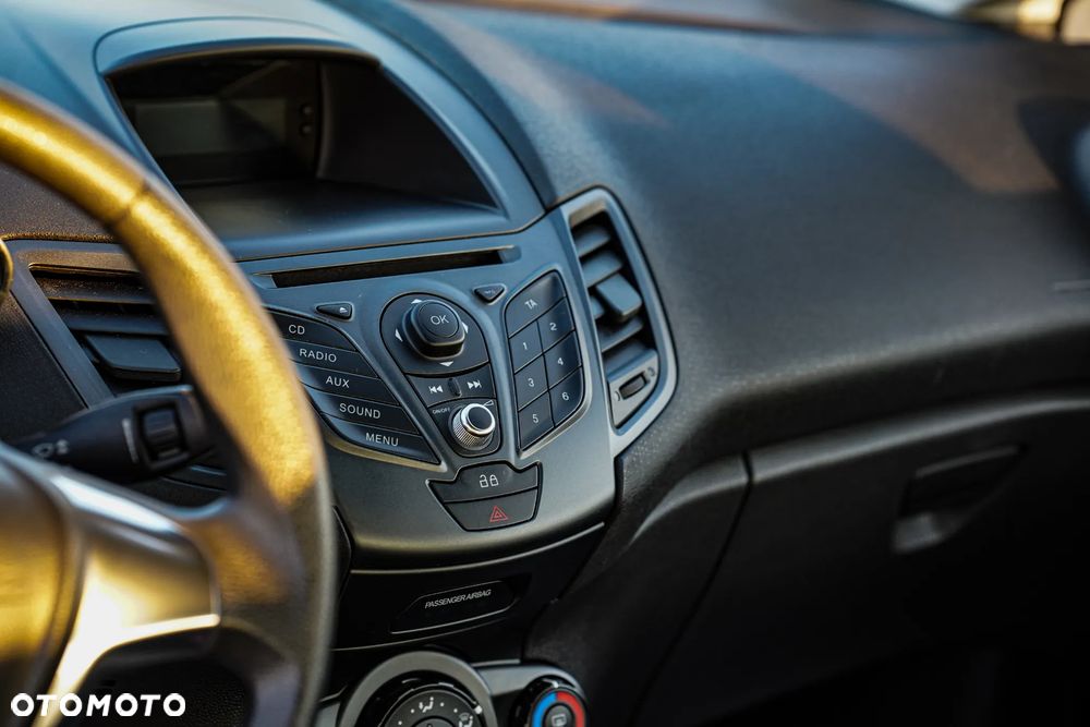 Ford Fiesta 1.25 Trend Edition - 28