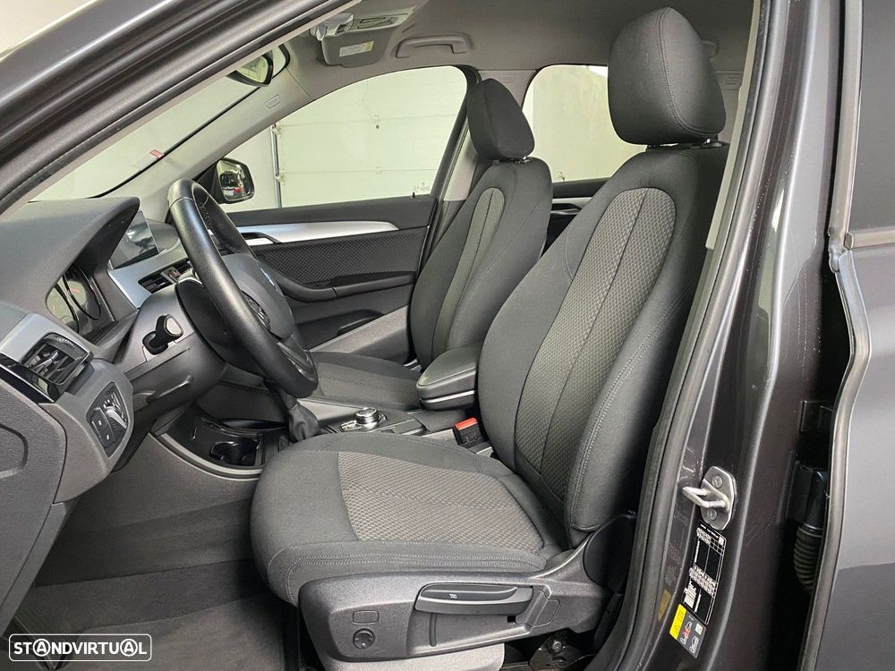 BMW X1 25 e xDrive - 8