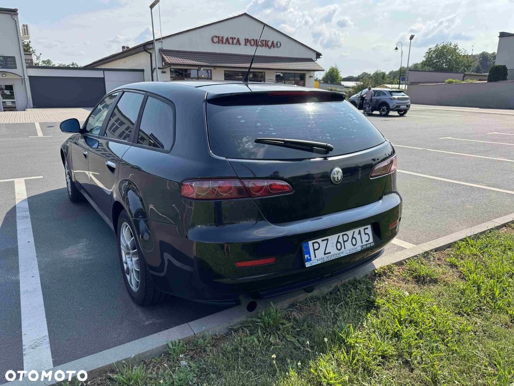 Alfa Romeo 159 1.9 JTDM 16V DPF Automatik Distinctive - 3