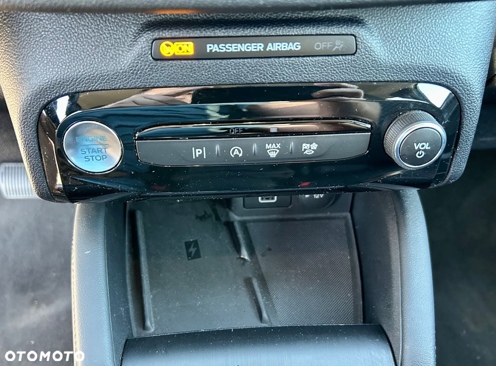 Ford Kuga 1.5 EcoBoost FWD Titanium - 15