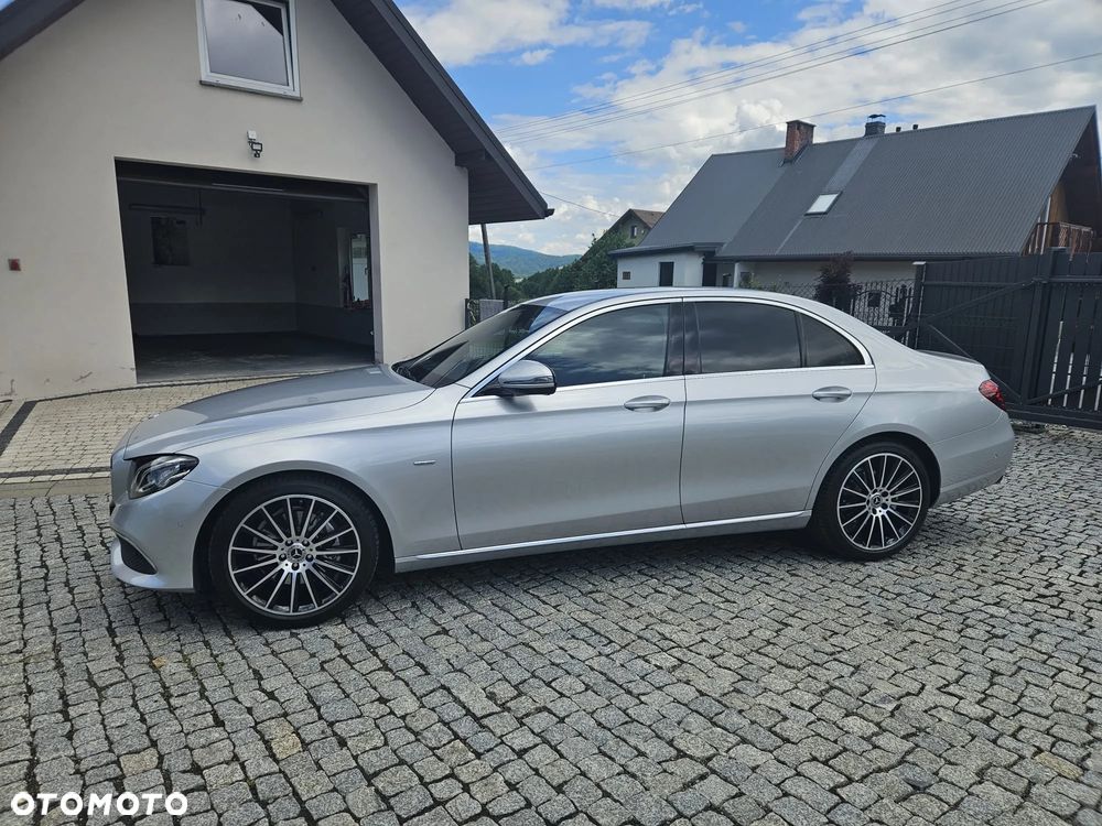 Mercedes-Benz Klasa E 220 d 9G-TRONIC - 6