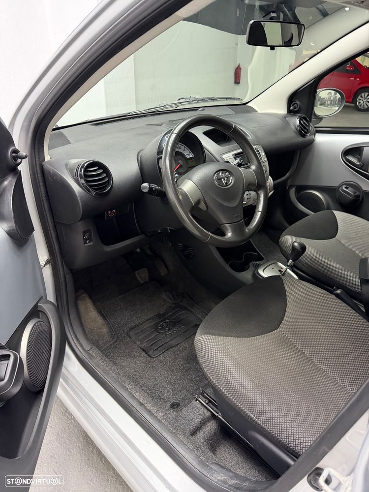 Toyota Aygo 1.0 Sport Pack MM - 8