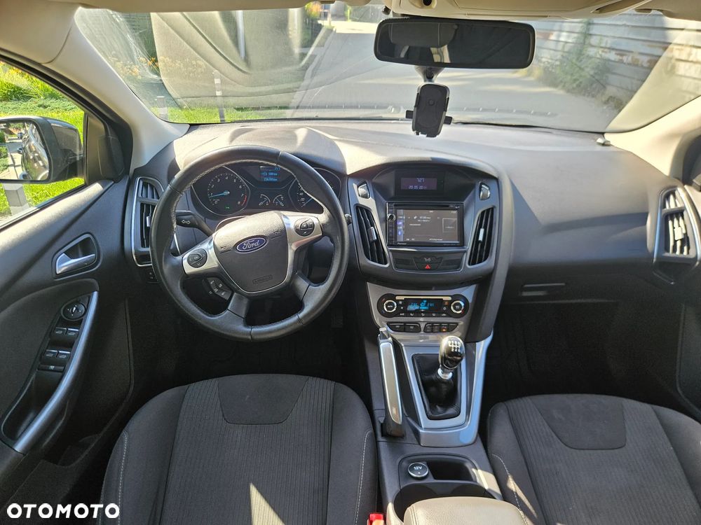 Ford Focus 1.6 EcoBoost Titanium - 5