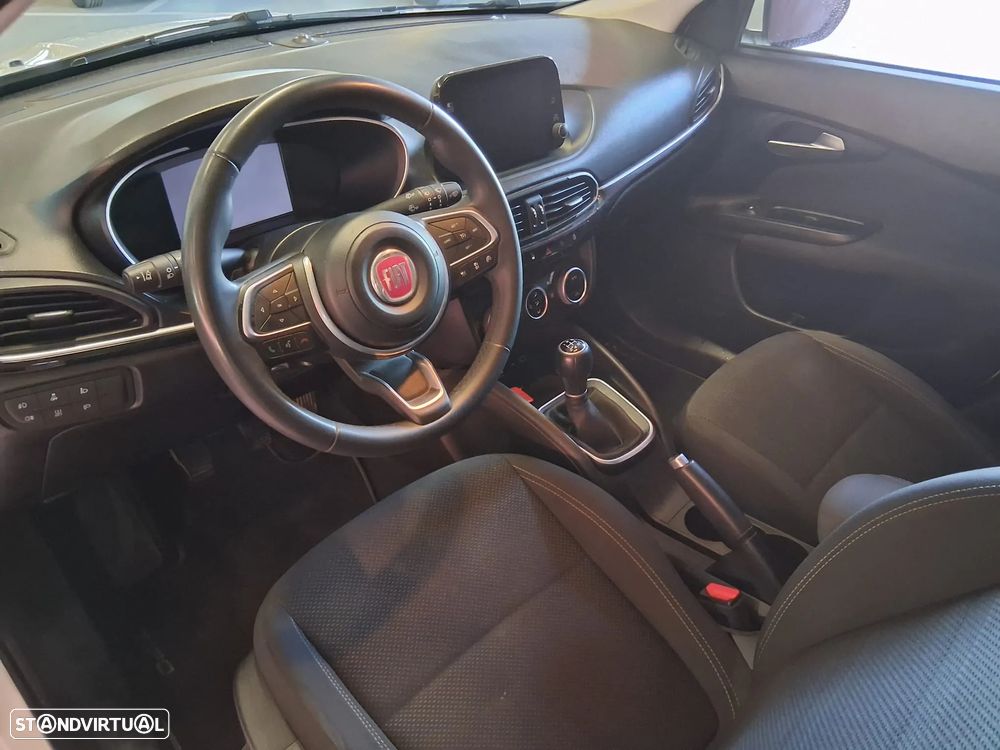 Fiat Tipo Station Wagon 1.0 GSE T3 City Life - 8