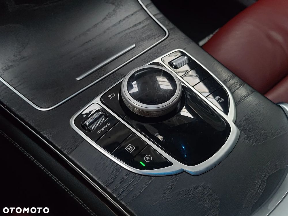 Mercedes-Benz GLC 220 d 4-Matic - 22