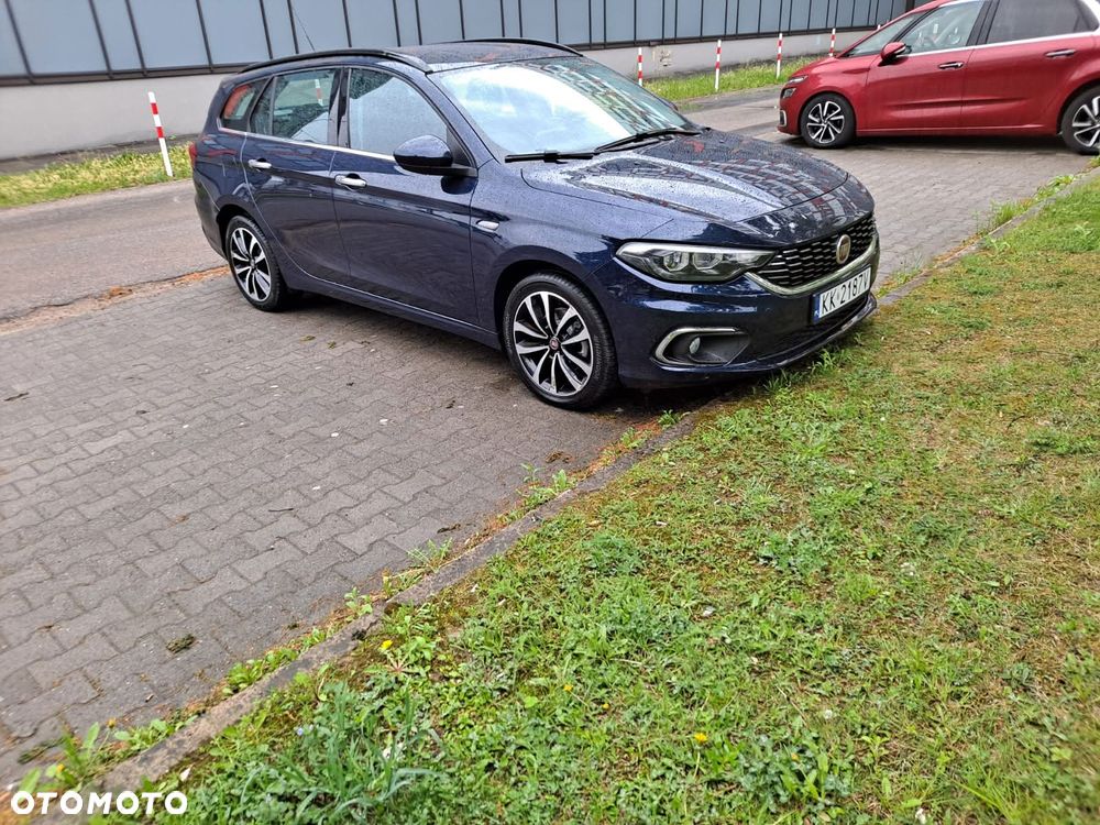 Fiat Tipo 1.6 MultiJet 16v Lounge - 3
