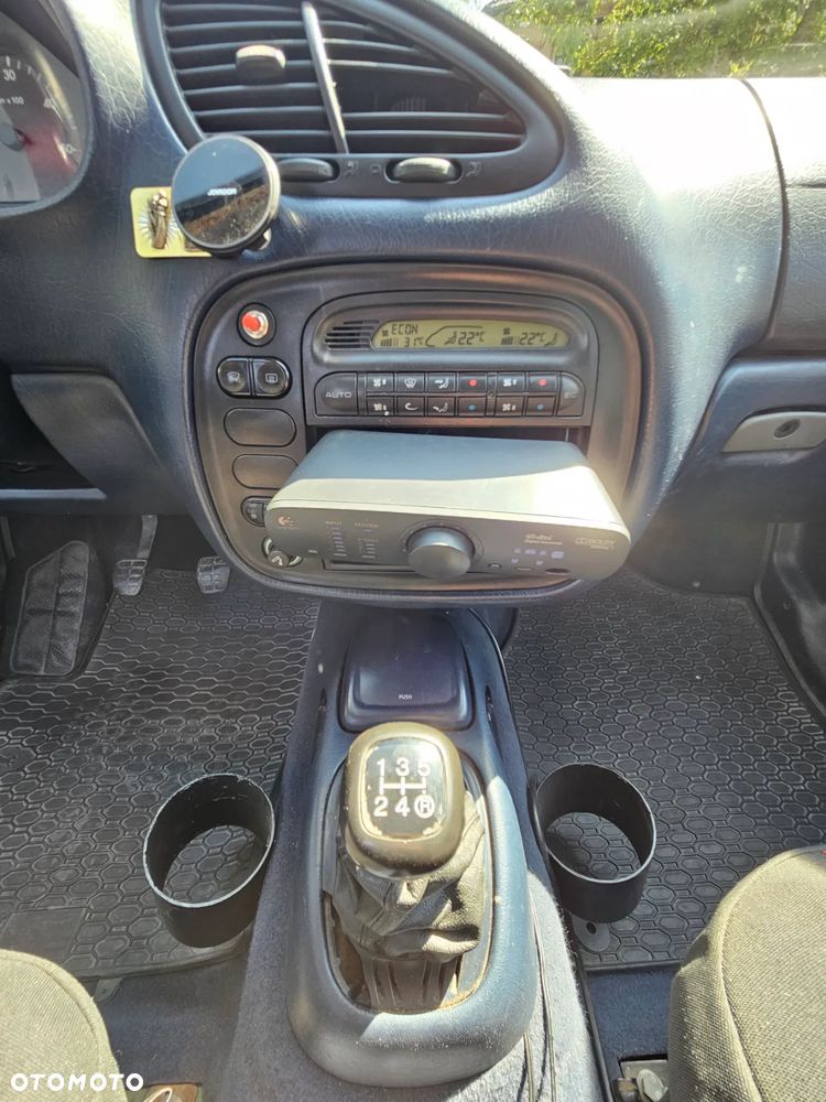 Volkswagen Sharan - 20